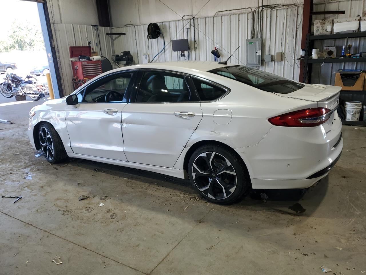 2017 Ford Fusion Sport - Фото 2