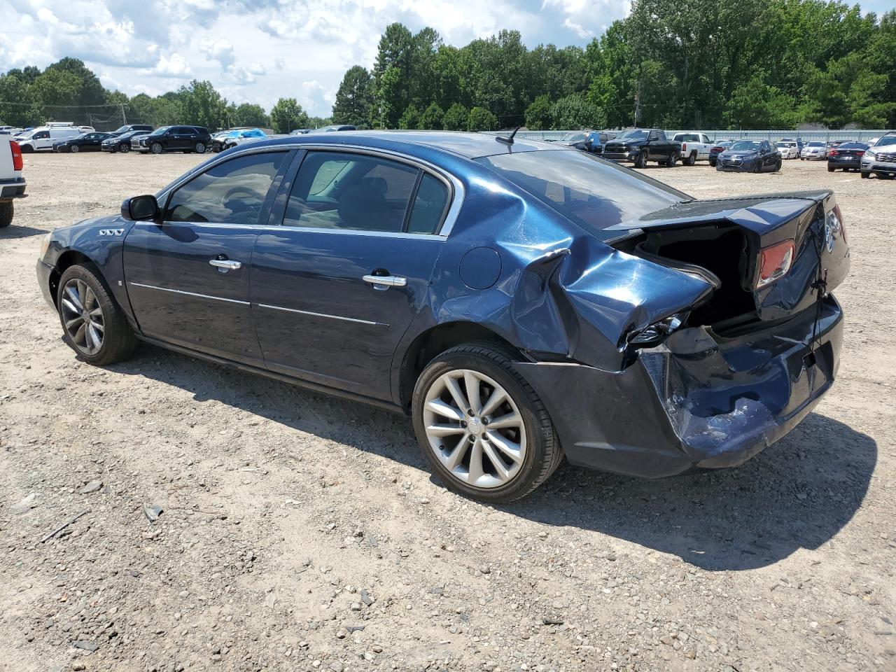 2007 Buick Lucerne Cx - Image 2