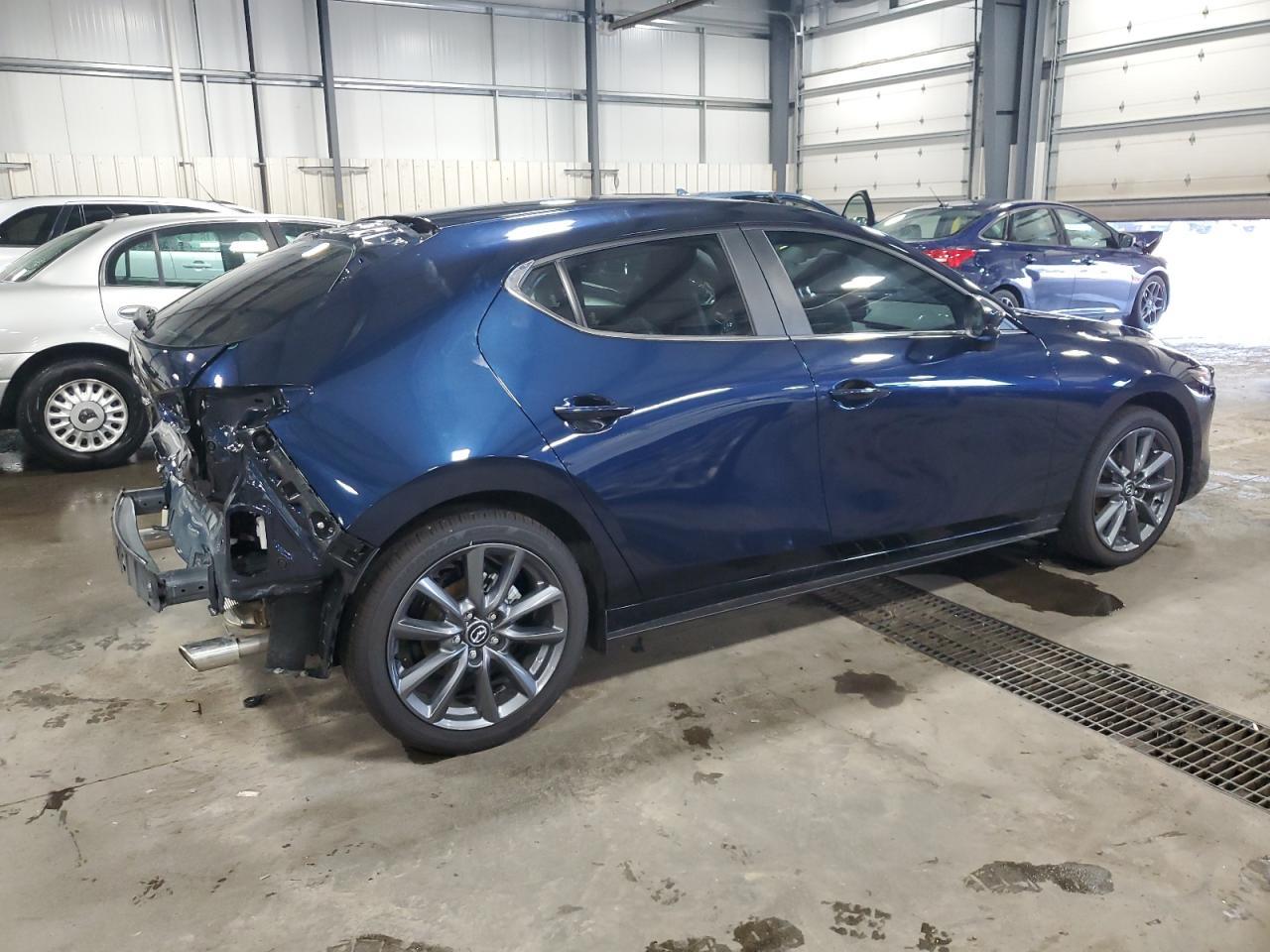 2025 Mazda 3 Preferred - Image 3