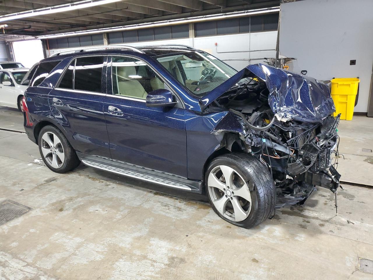2017 Mercedes-Benz Gle 350 4Matic - Image 4