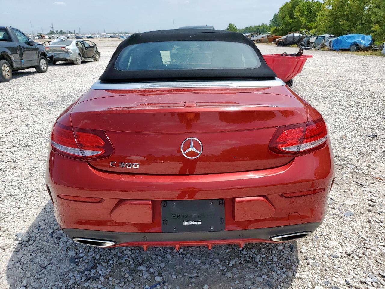2017 Mercedes-Benz C 300 - Фото 6