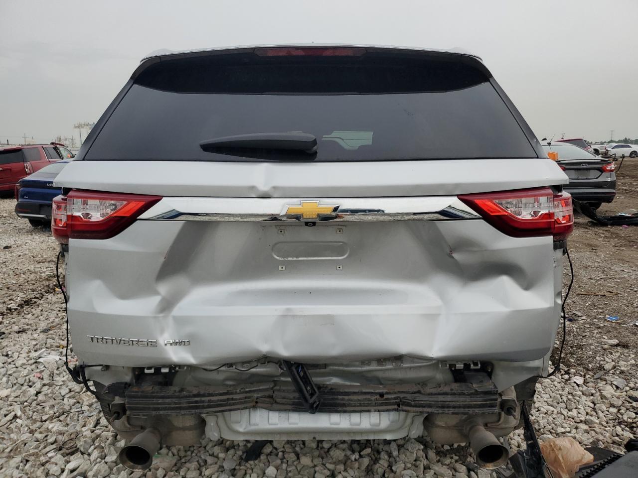 2020 Chevrolet Traverse Ls - Image 6