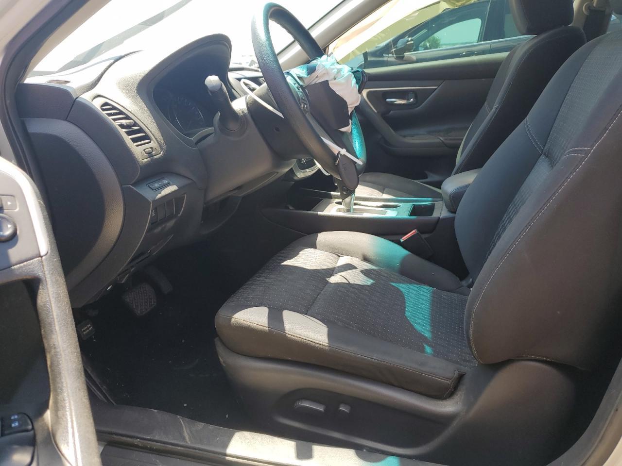2016 Nissan Altima 2.5 - Фото 7