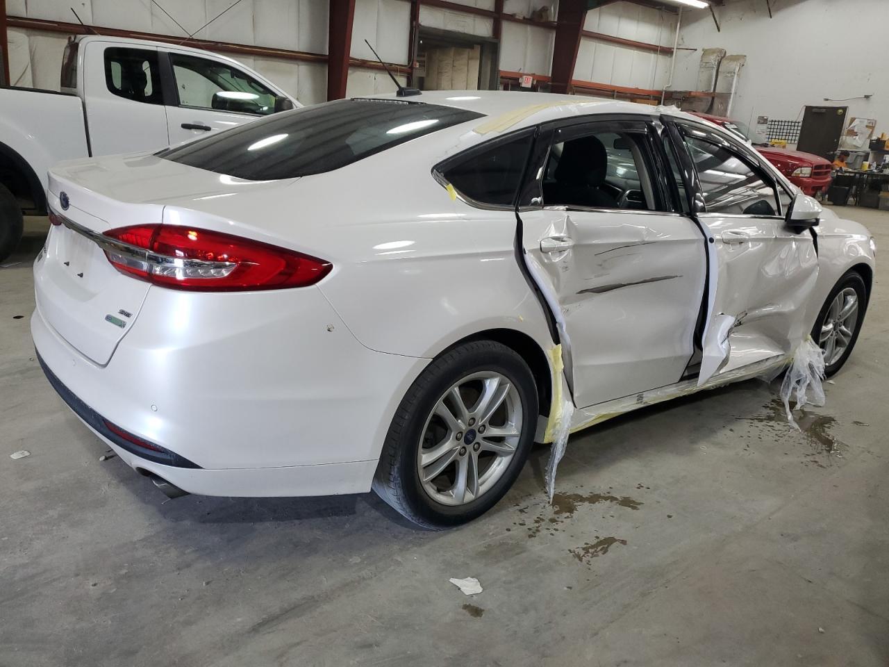2018 Ford Fusion Se - Фото 3