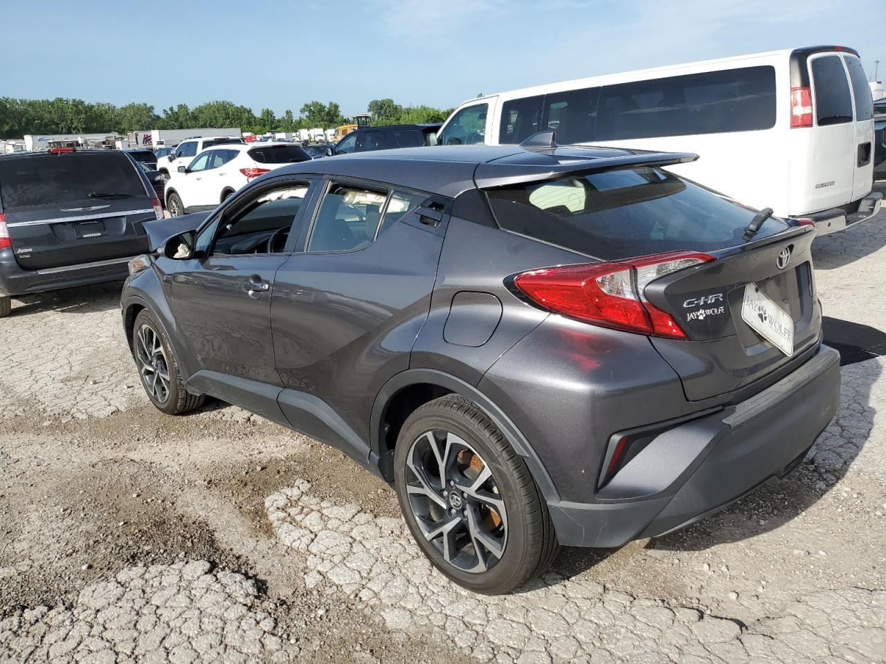 2019 Toyota C-Hr Xle - Фото 2