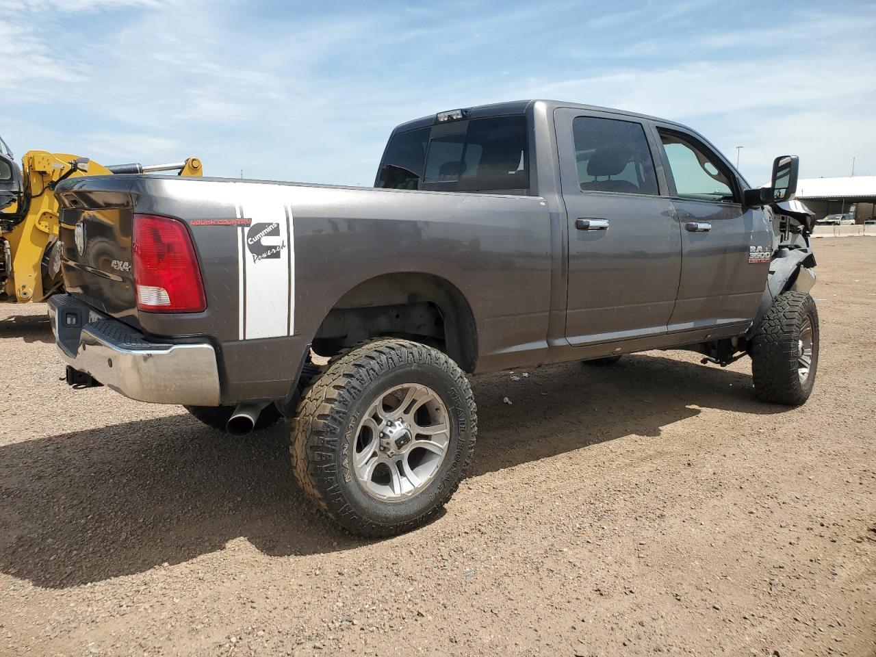 2014 Ram 3500 Slt - Image 3