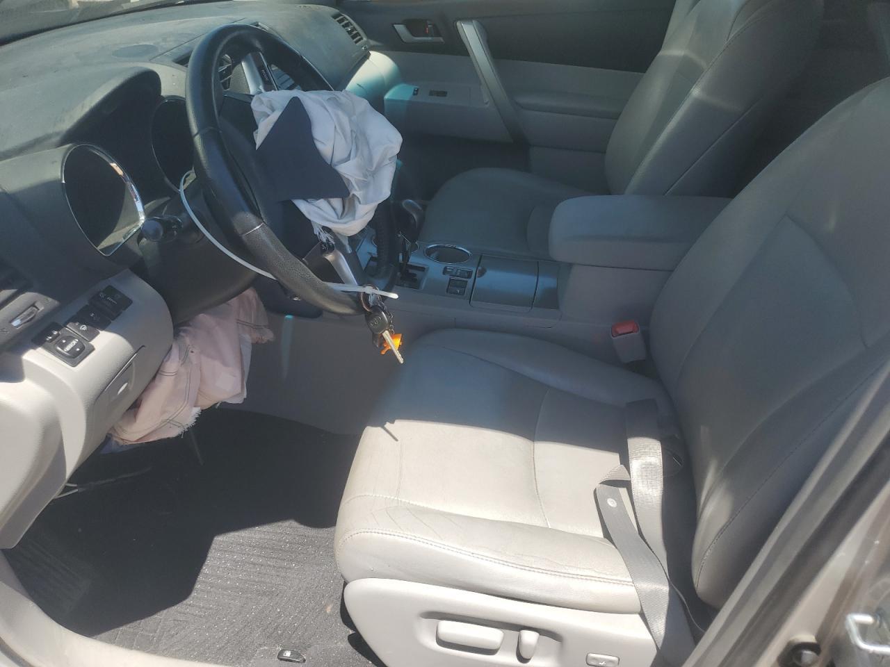 2012 Toyota Highlander Base - Фото 7