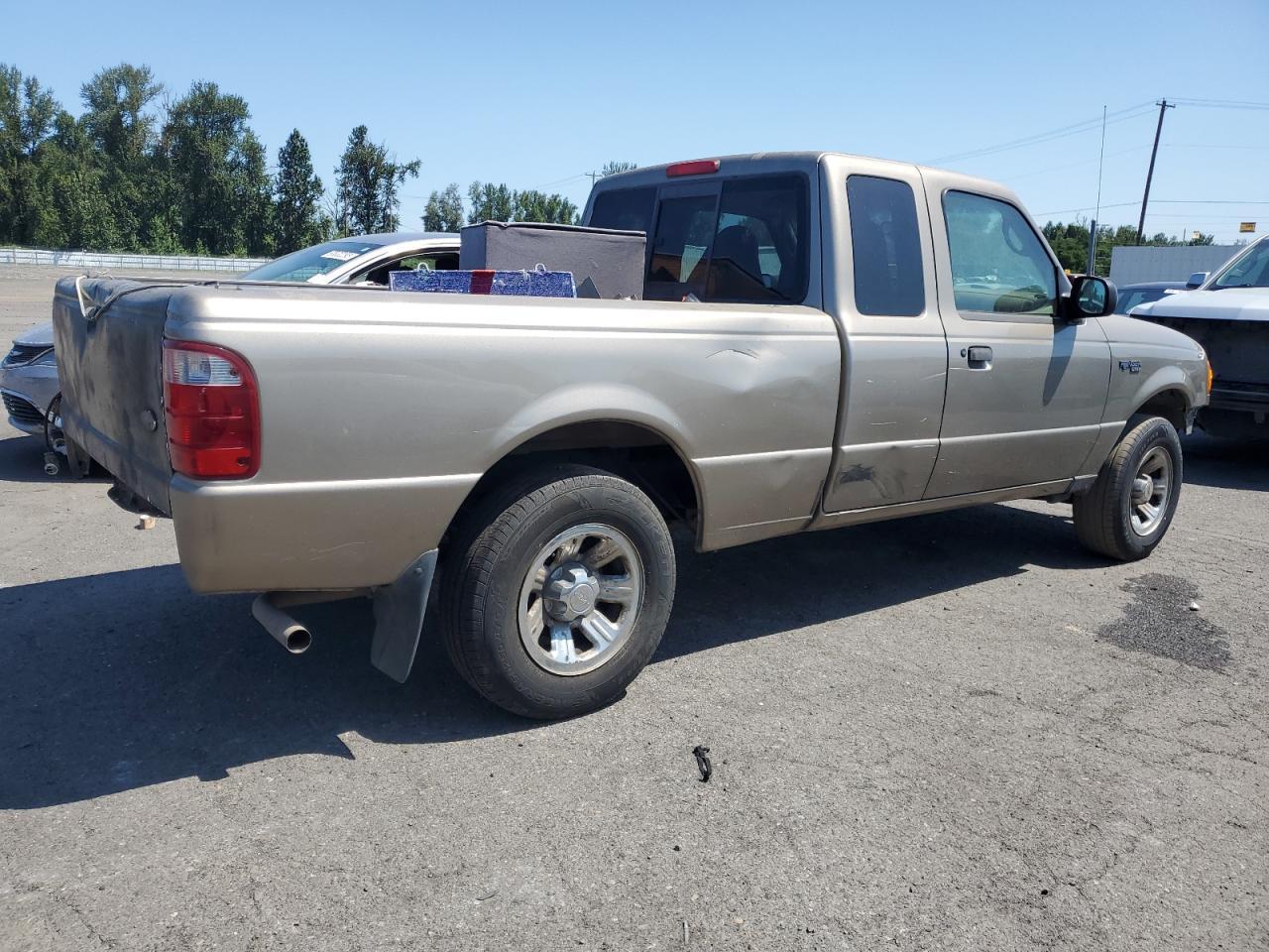 2003 Ford Ranger Super Cab - Image 3