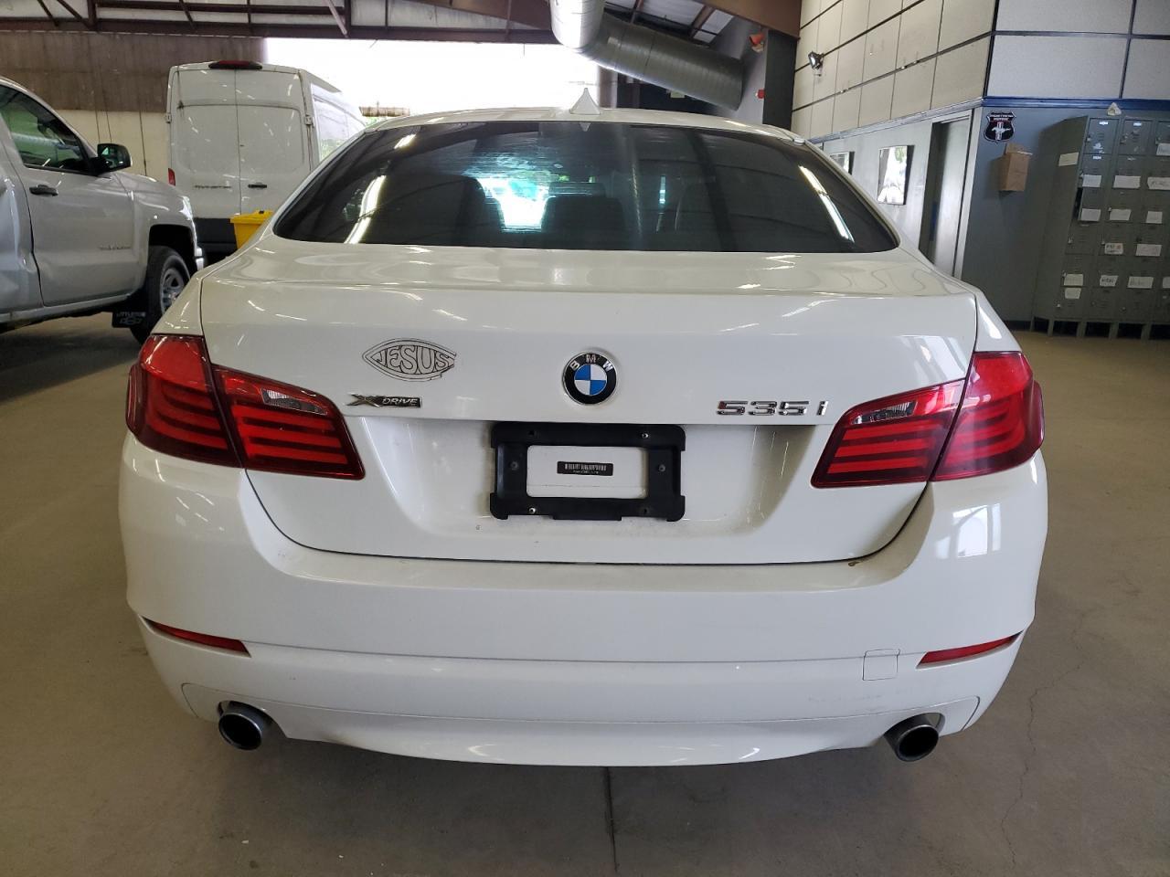 2013 BMW 535 Xi - Фото 6