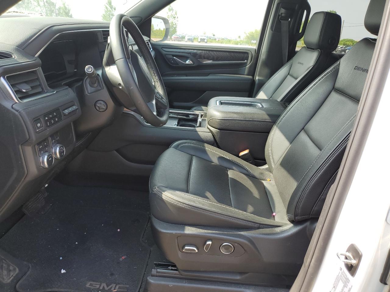 2024 GMC Yukon Denali - Фото 7