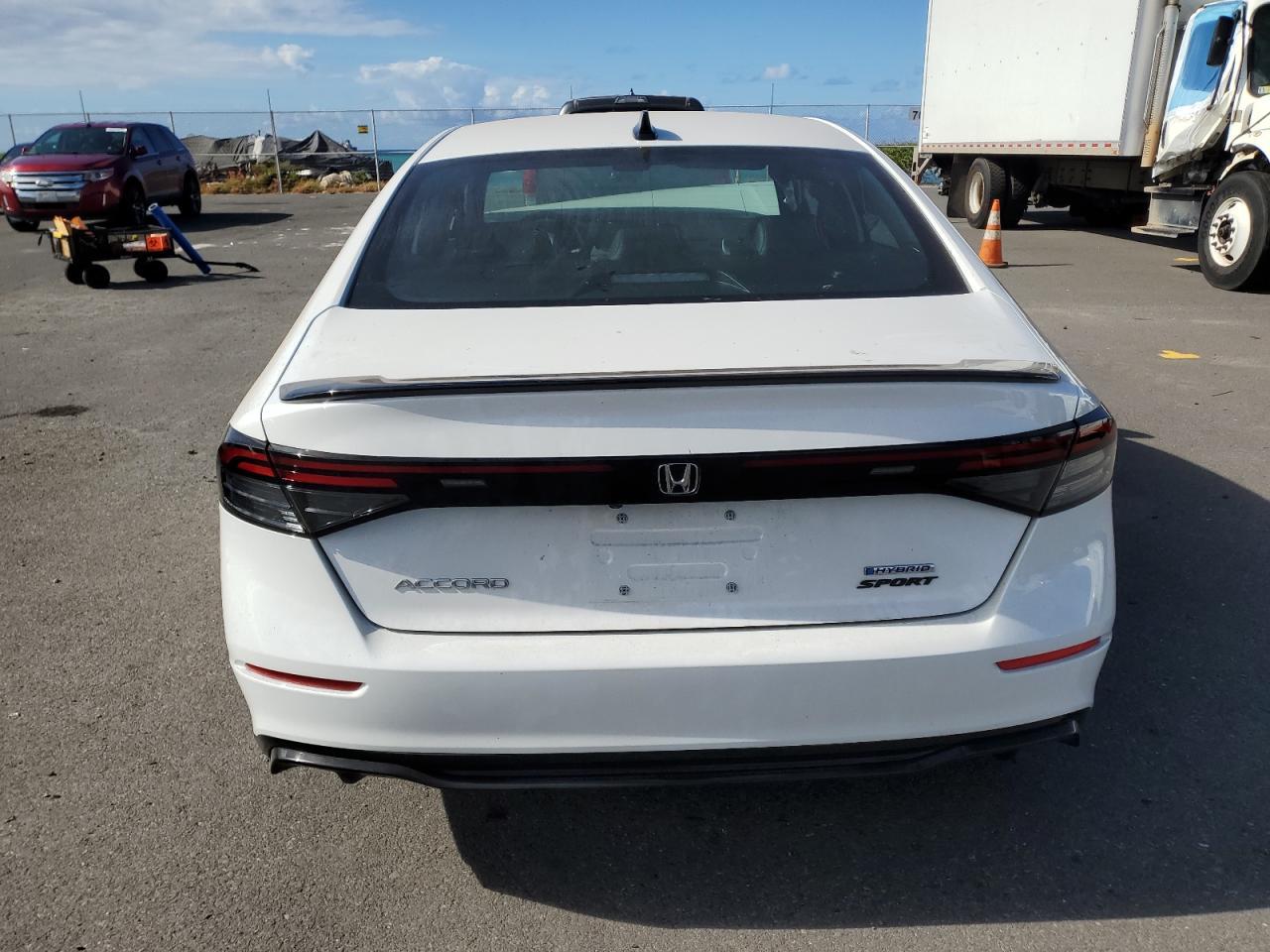 2025 Honda Accord Hybrid Sport-L - Фото 6