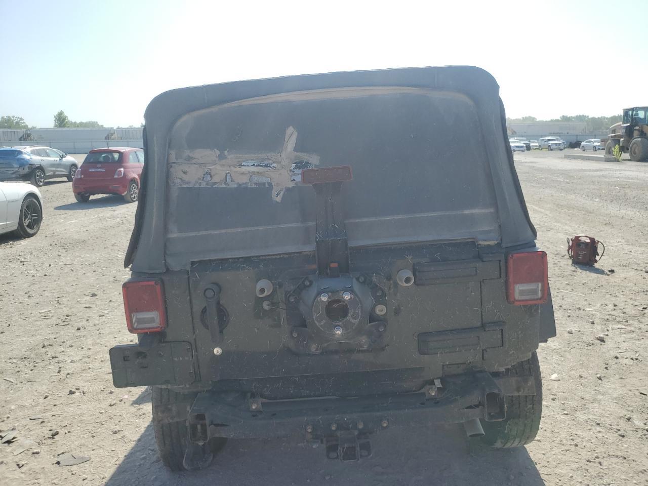 2017 Jeep Wrangler Unlimited Sport - Image 6