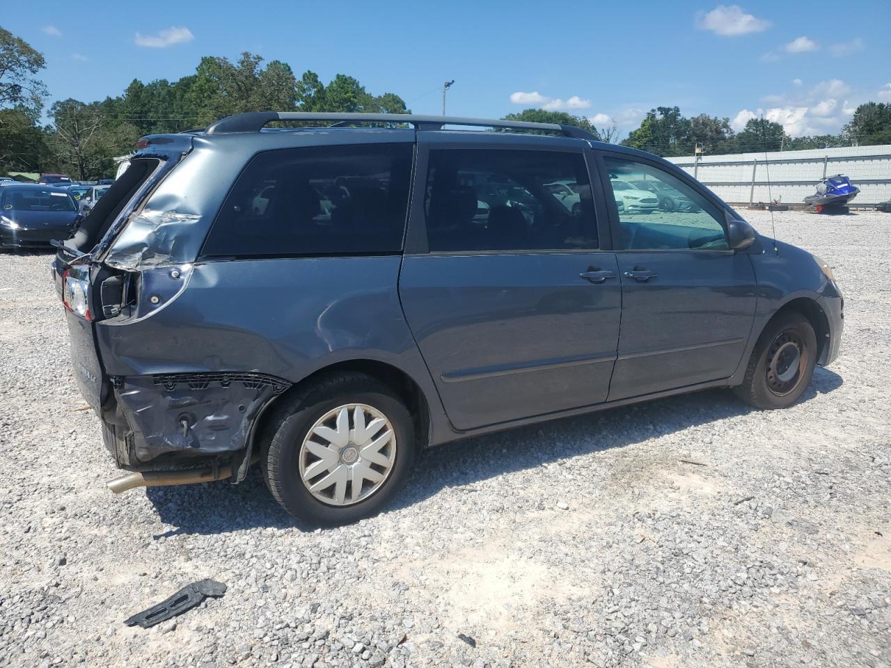 2009 Toyota Sienna Ce - Фото 3