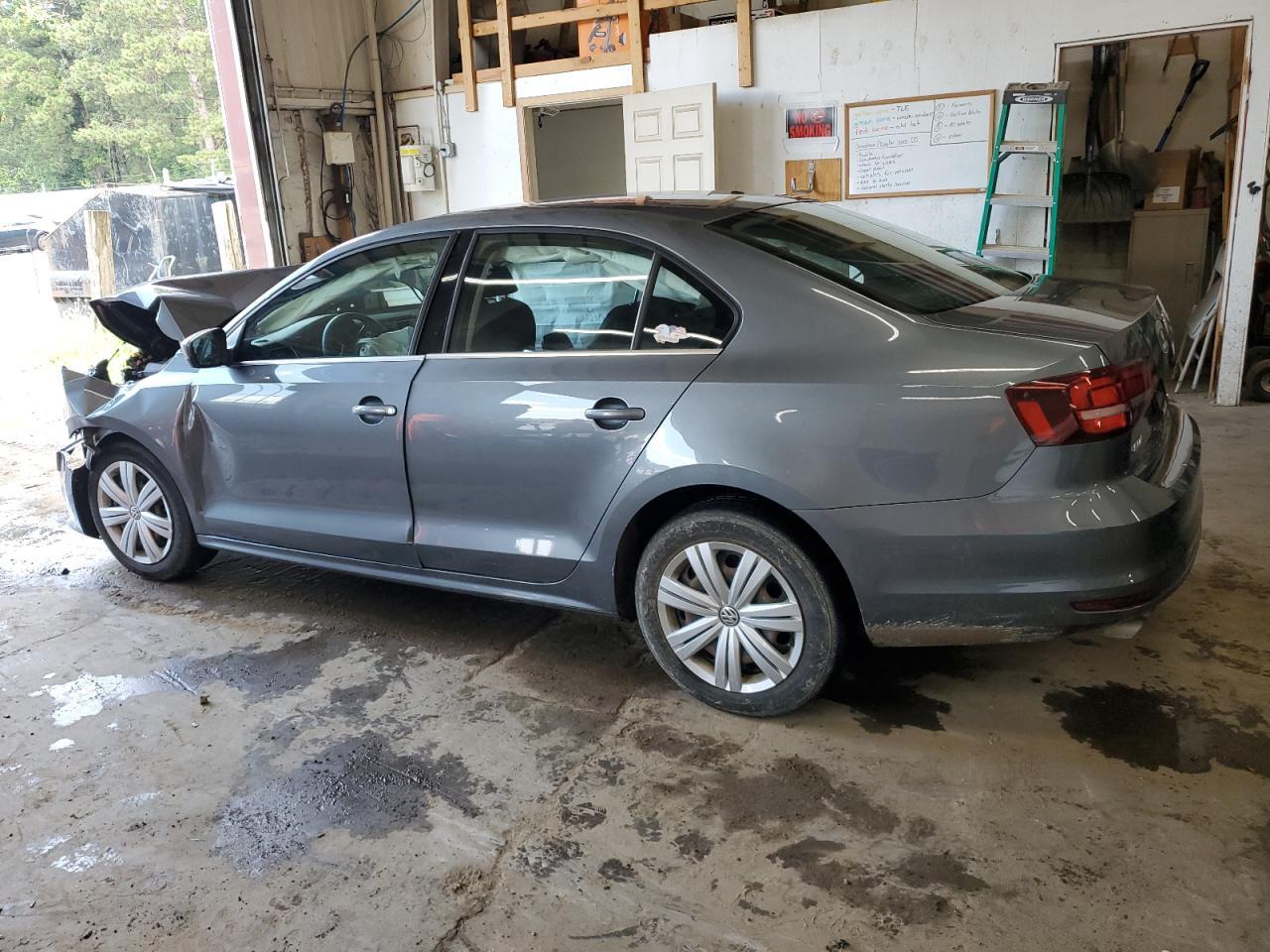 2017 Volkswagen Jetta S - Фото 2