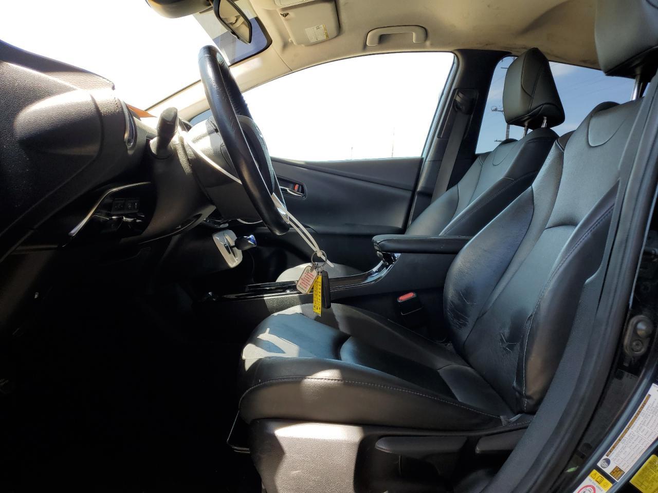 2018 Toyota Prius - Фото 7