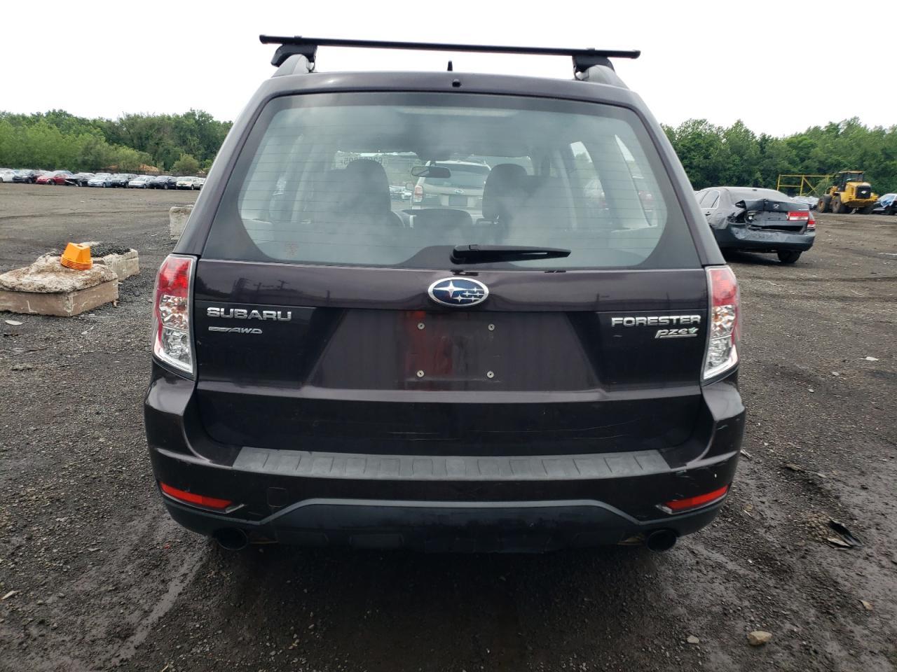 2013 Subaru Forester 2.5X - Фото 6