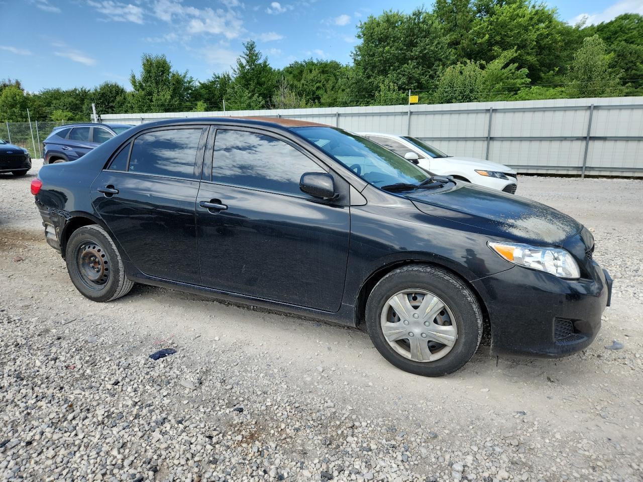 2010 Toyota Corolla Le - Image 4