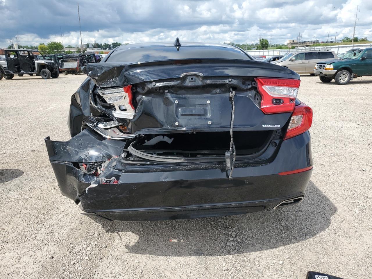 2018 Honda Accord Touring - Фото 6