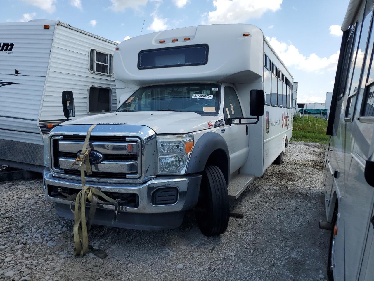 2016 Ford F550 Super Duty - Фото 2