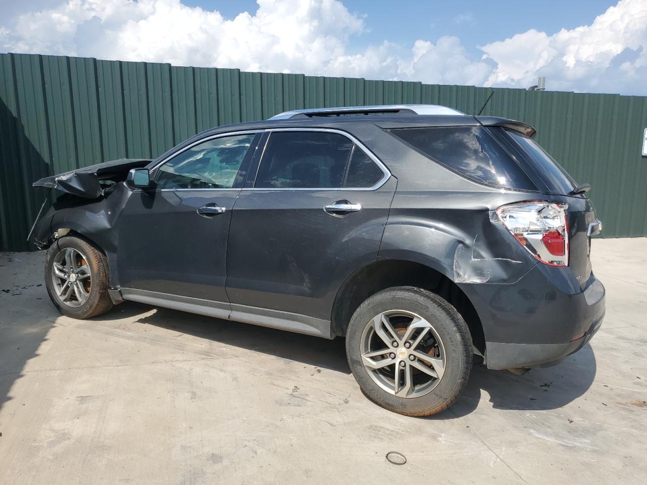 2017 Chevrolet Equinox Premier - Image 2