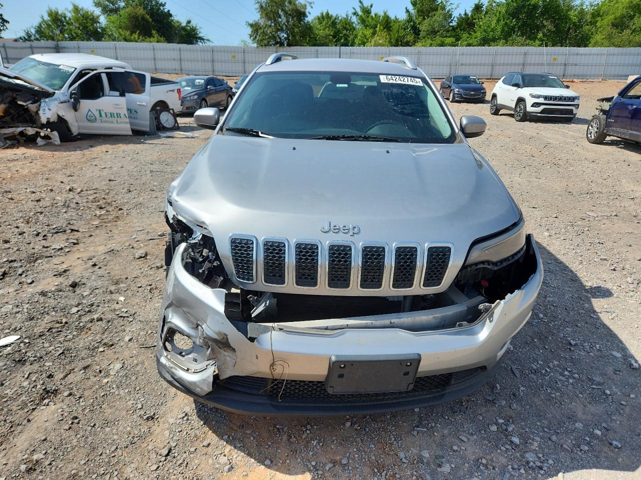 2019 Jeep Cherokee Latitude Plus - Фото 5
