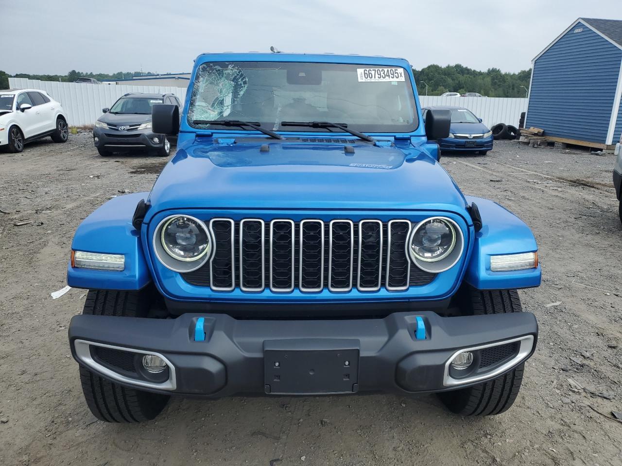 2024 Jeep Wrangler Sahara 4Xe - Image 5