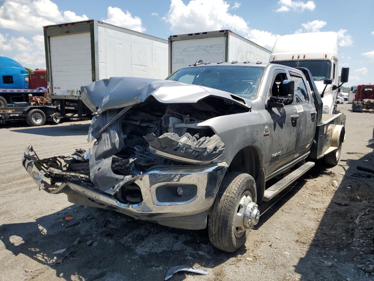 2019 Ram 3500 - Image 2