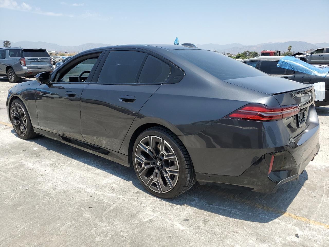 2024 BMW 530 I - Image 2