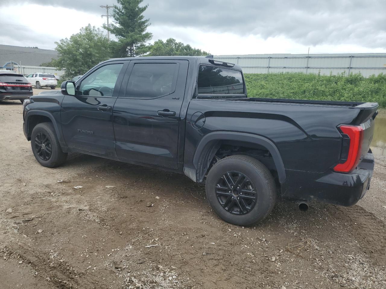 2024 Toyota Tundra Crewmax Sr - Фото 2