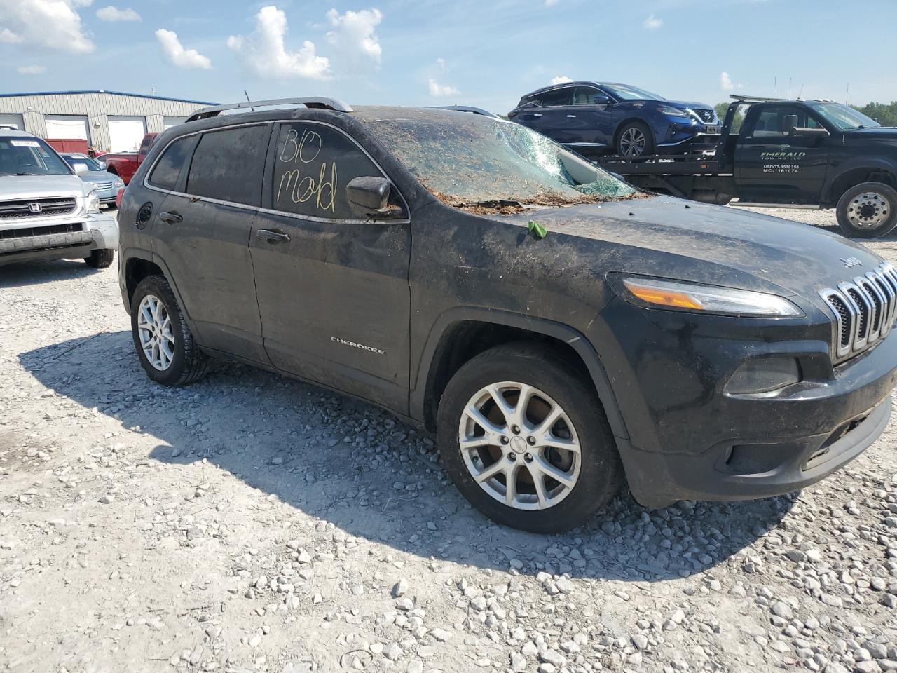 2015 Jeep Cherokee Latitude - Image 4