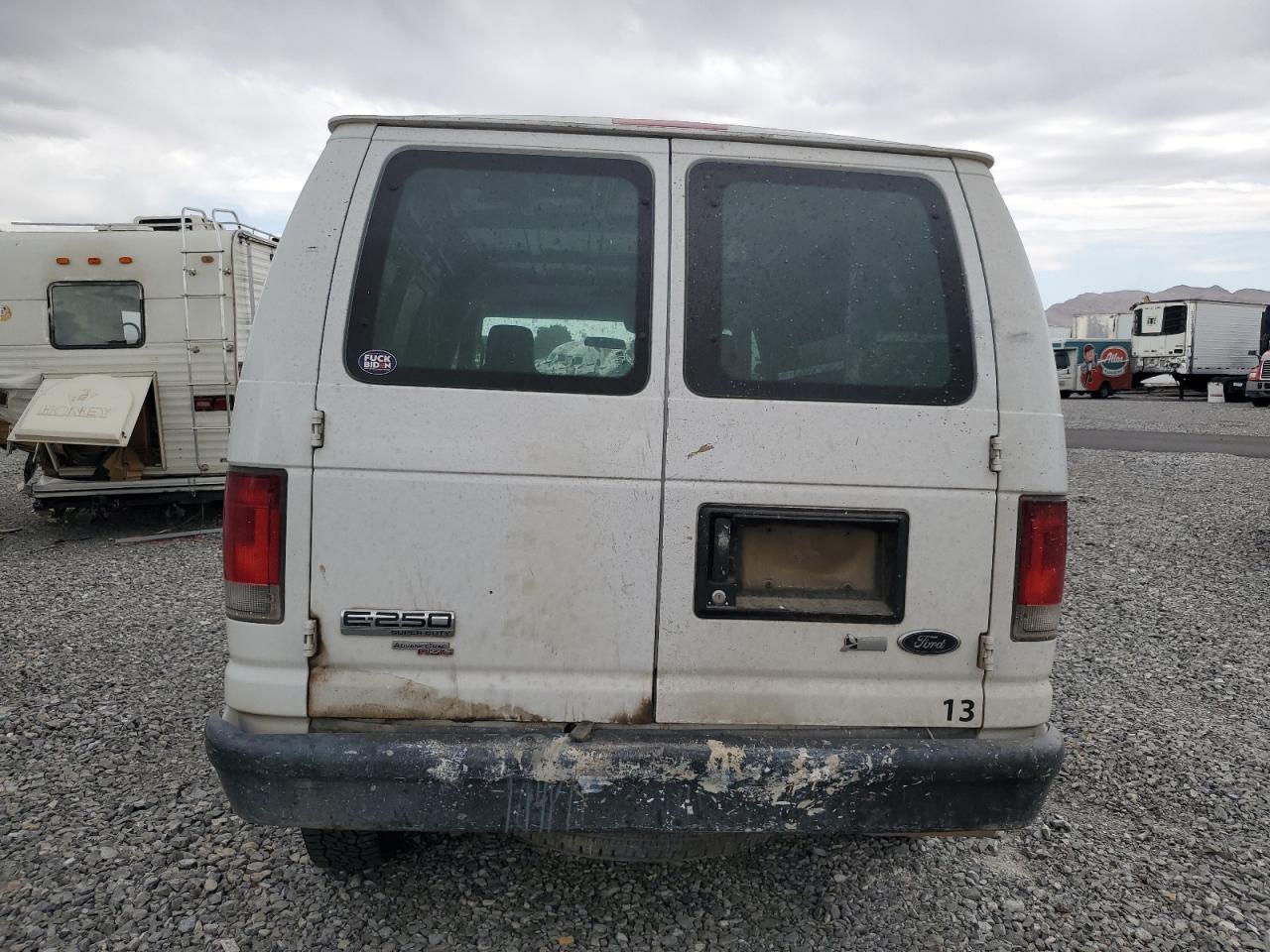 2014 Ford Econoline E250 Van - Фото 6