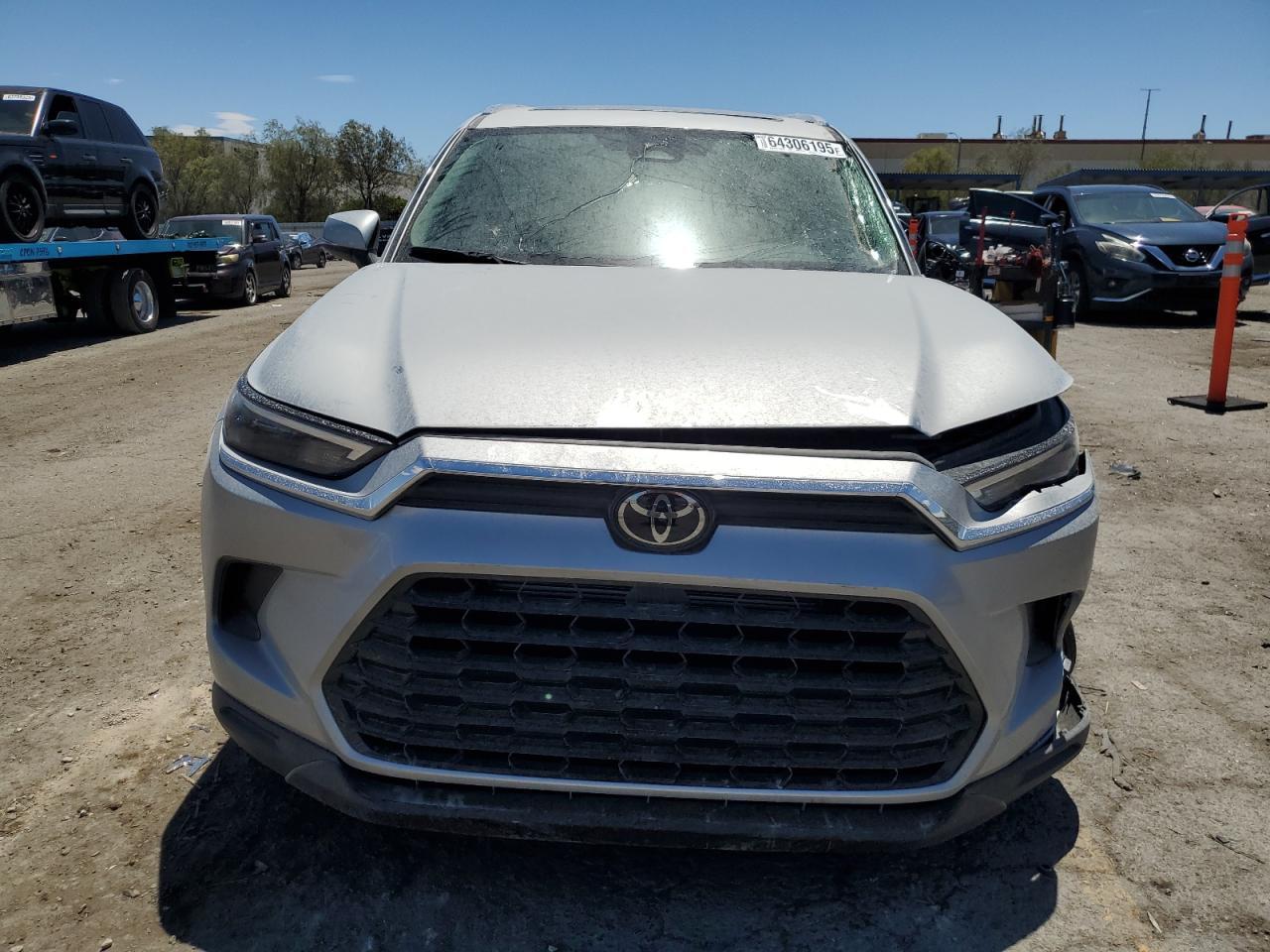 2025 Toyota Grand Highlander Le - Фото 5