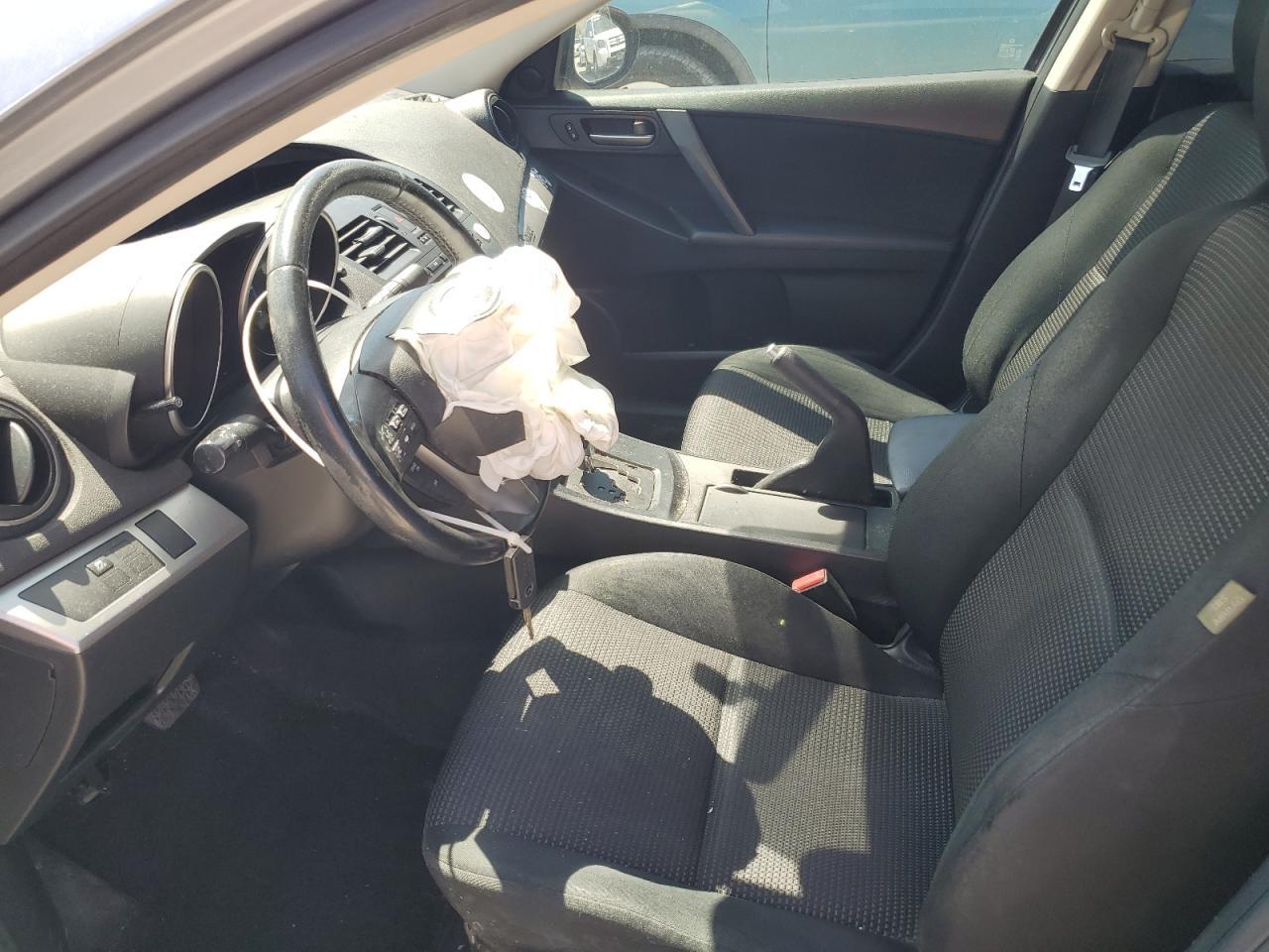 2012 Mazda 3 I - Image 7