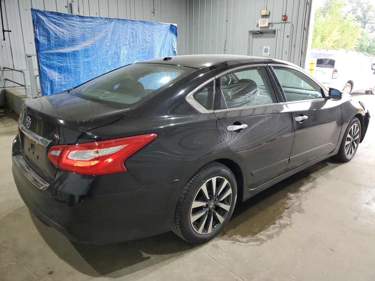2016 Nissan Altima 2.5 - Фото 3