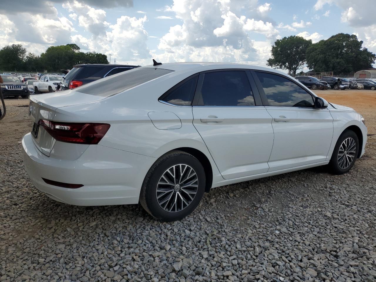 2021 Volkswagen Jetta S - Фото 3