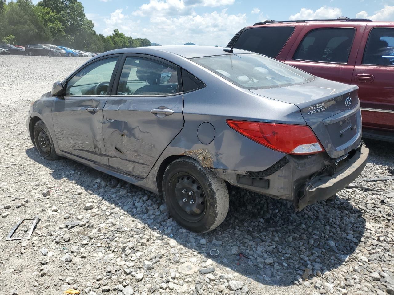 2016 Hyundai Accent Se - Image 2