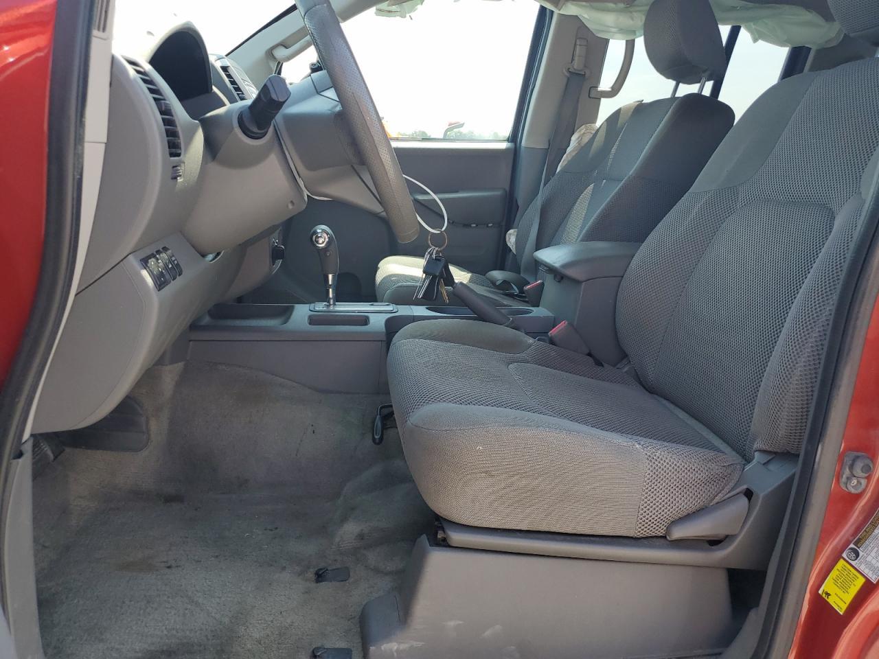 2016 Nissan Frontier S - Фото 7