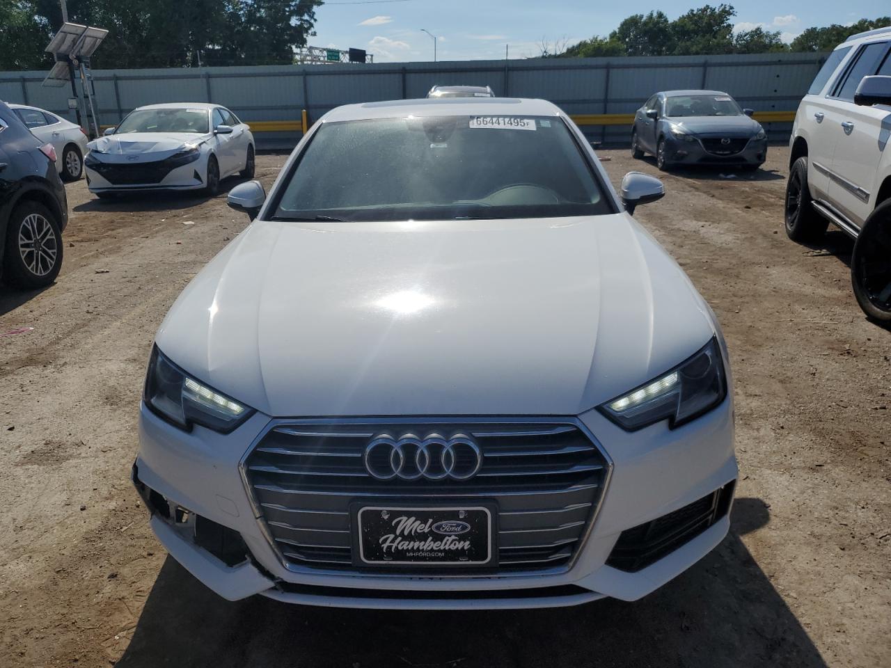 2017 Audi A4 Ultra Premium - Фото 5