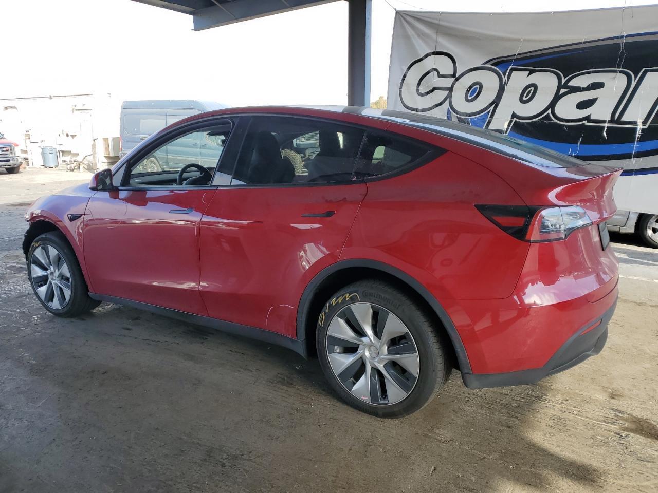 2022 Tesla Model Y - Фото 2