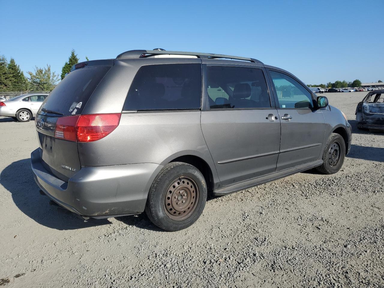 2004 Toyota Sienna Ce - Фото 3
