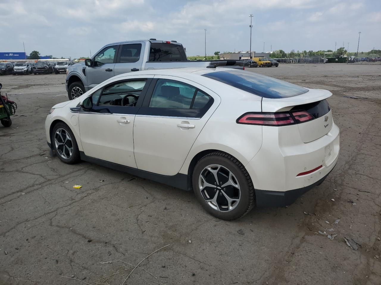 2014 Chevrolet Volt - Фото 2