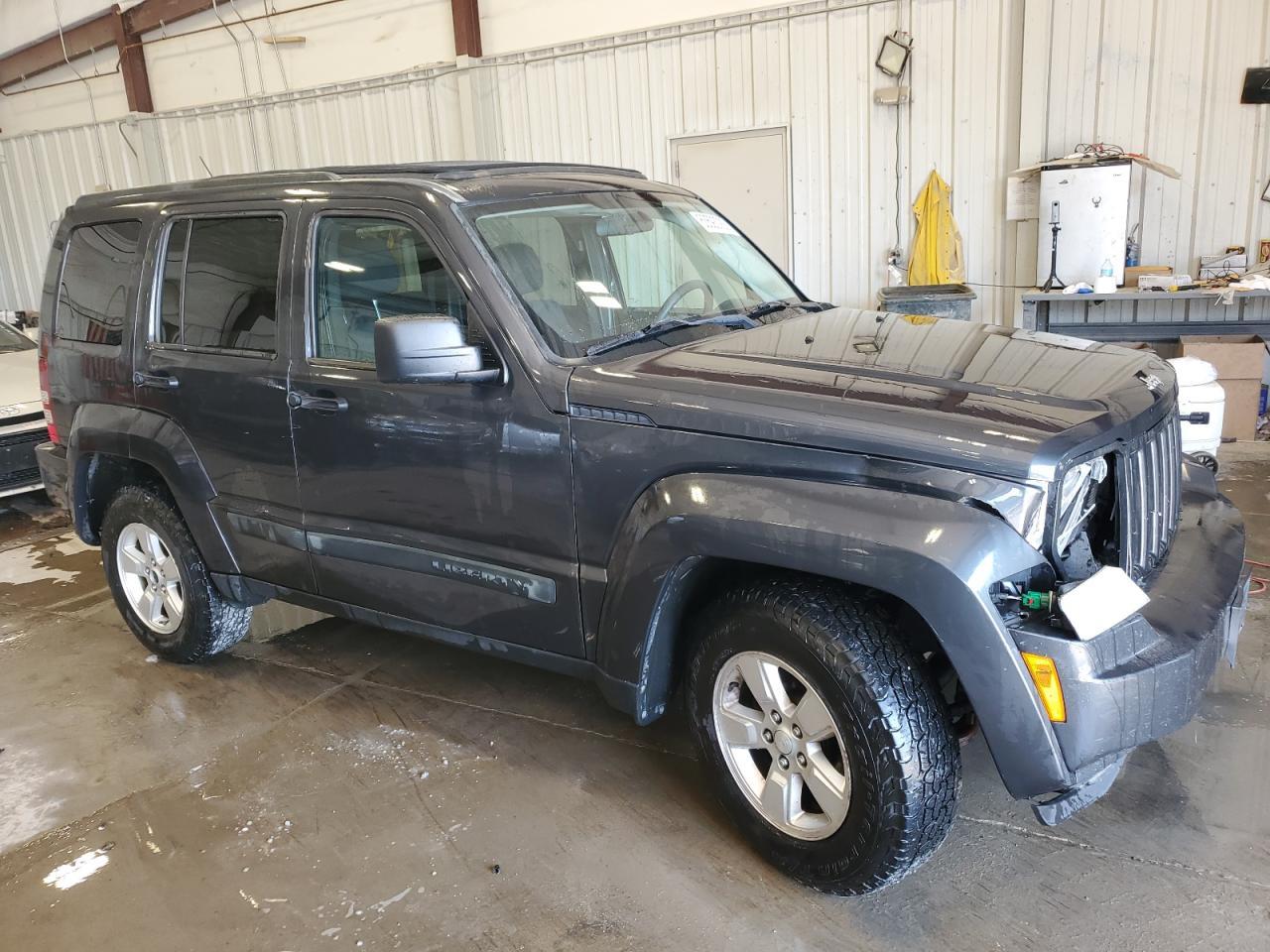 2010 Jeep Liberty Sport - Image 4