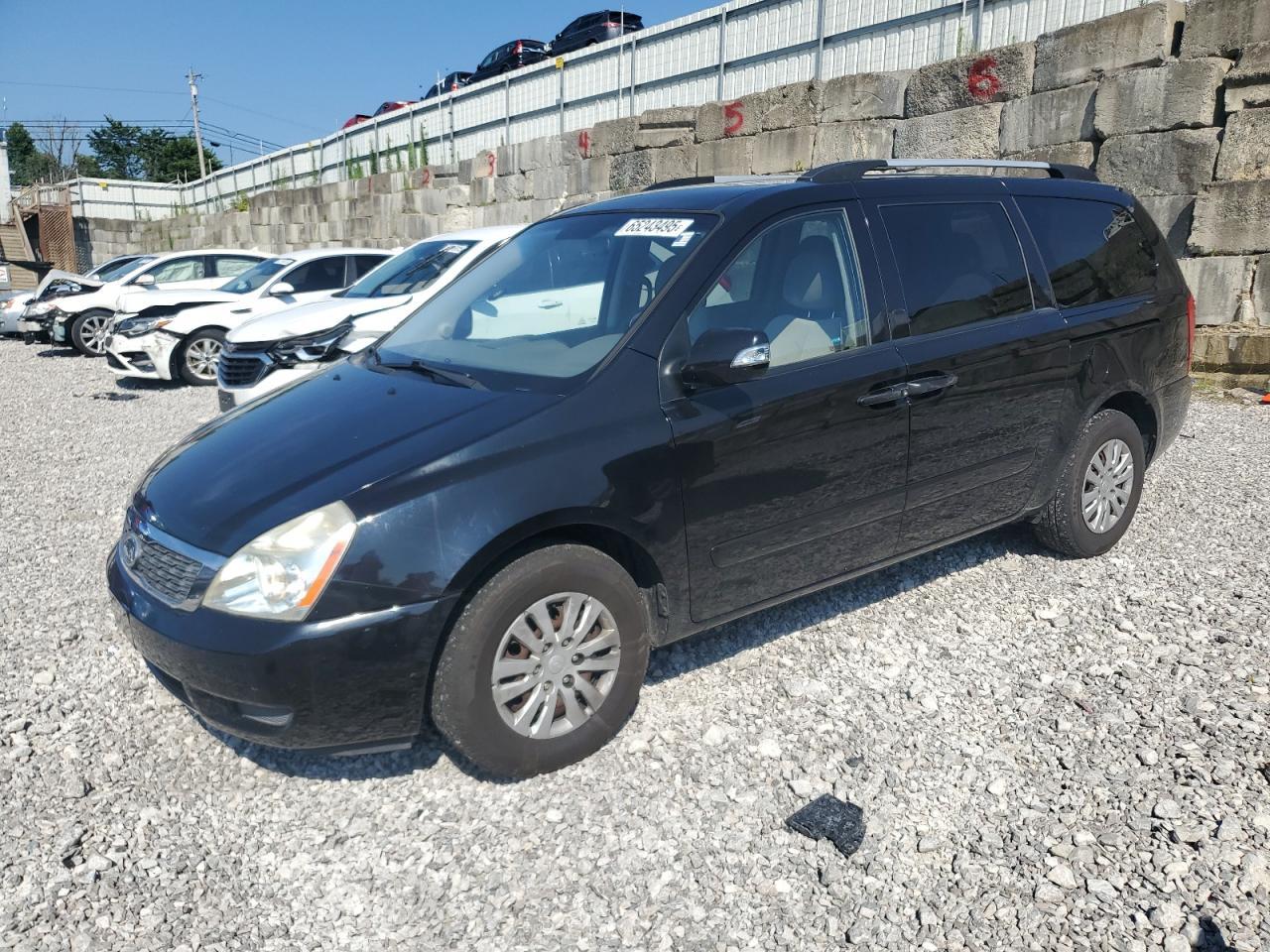 2011 Kia Sedona Lx