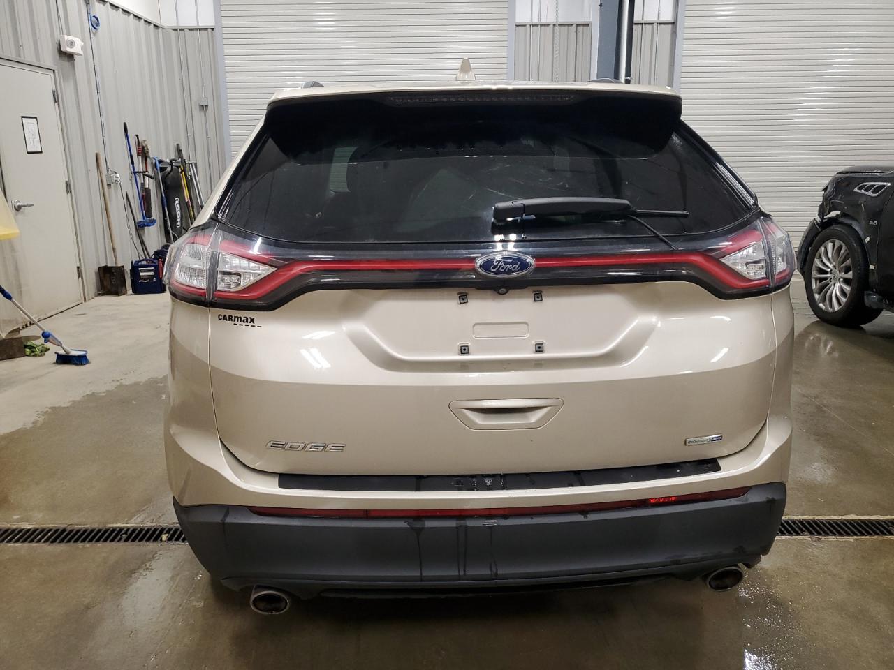 2017 Ford Edge Se - Image 6