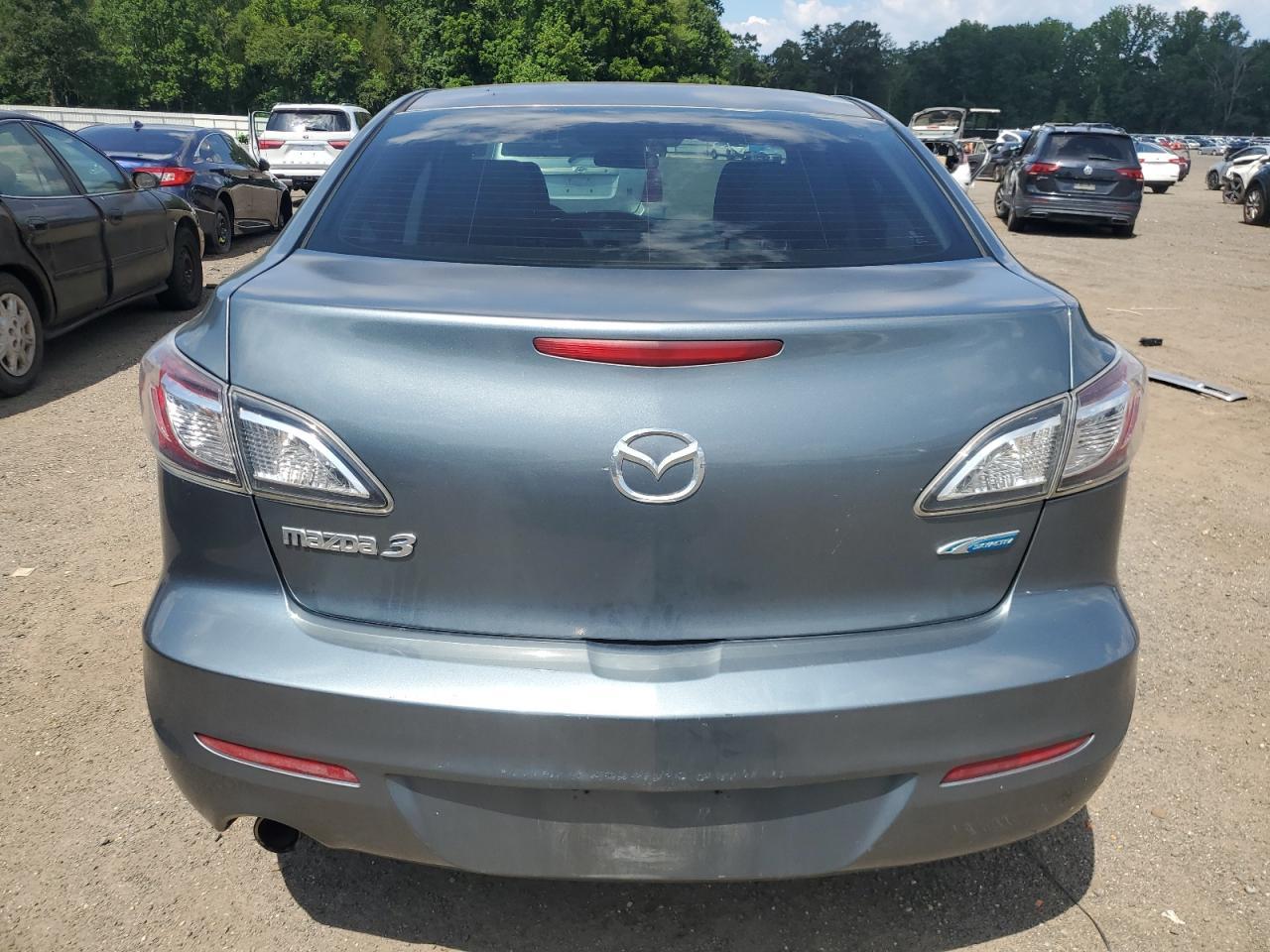 2012 Mazda 3 I - Image 6