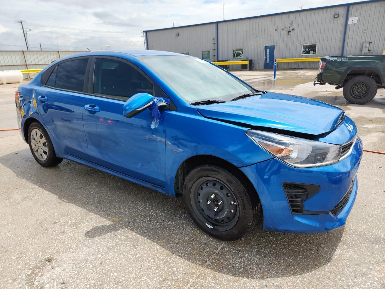 2022 Kia Rio Lx - Image 4