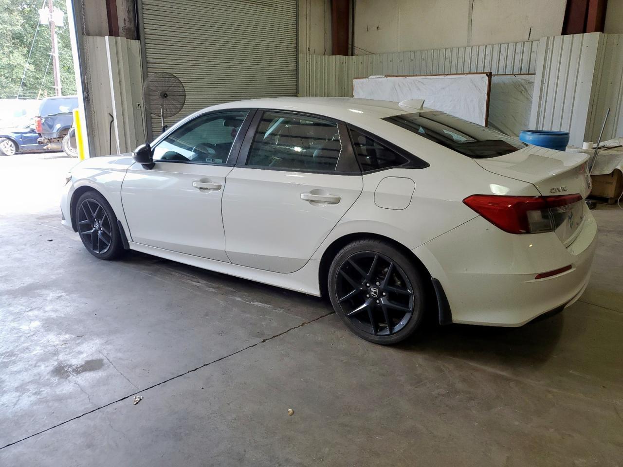 2022 Honda Civic Sport - Фото 2