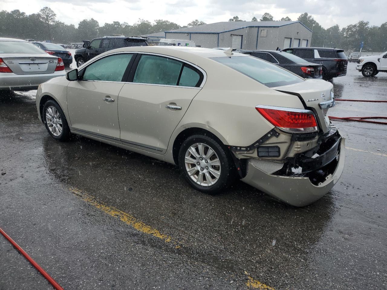 2011 Buick Lacrosse Cx - Фото 2