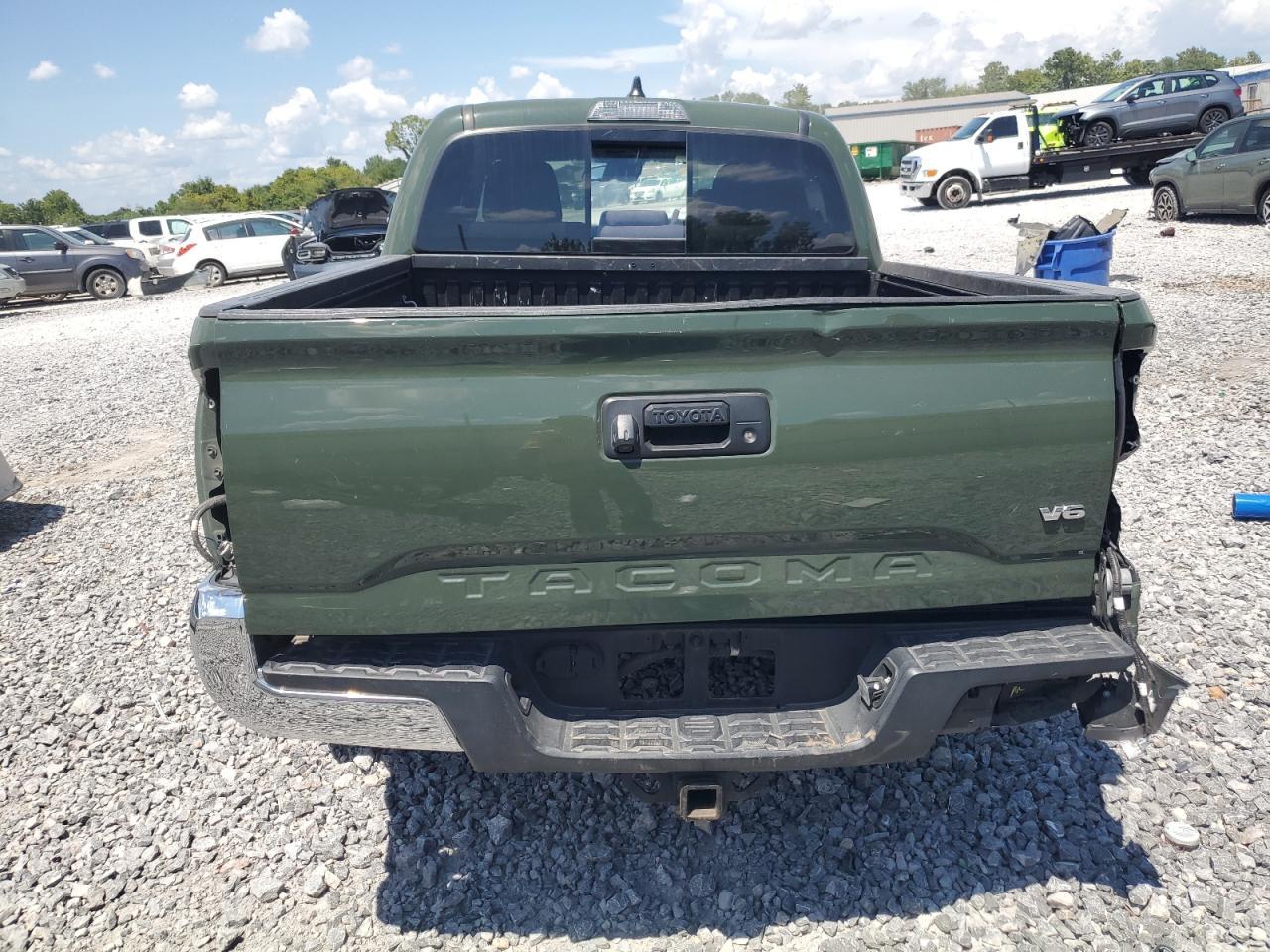 2022 Toyota Tacoma Double Cab - Image 6