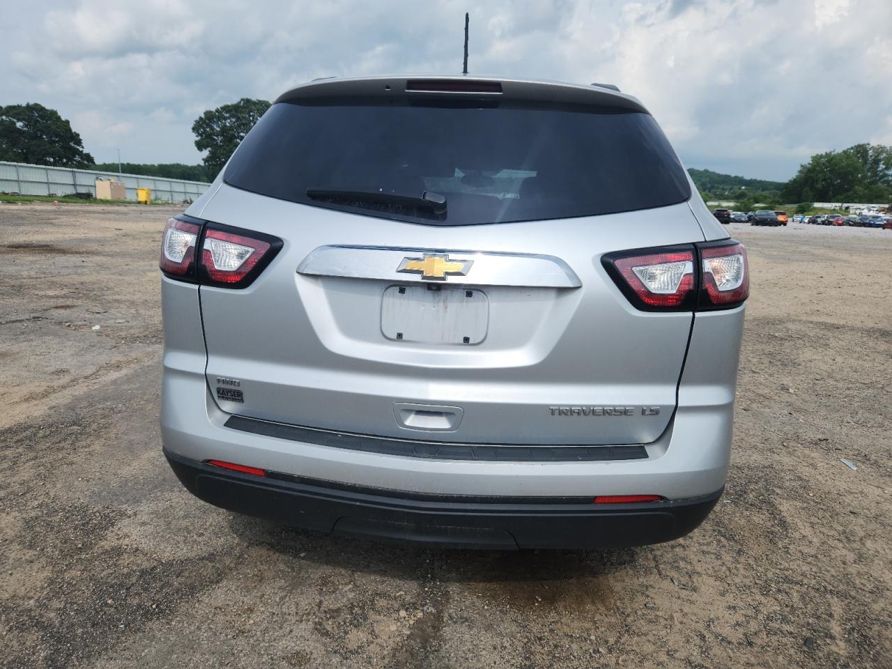 2013 Chevrolet Traverse Ls - Image 6